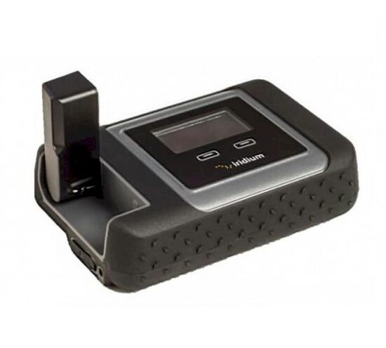 El Iridium GO! te permite usarr tu Smartphone como un teléfono satélite scon un punto de acceso inalámbrico para conectar el móvil para voz y datos Internet en cualquier parte del mundo gracias a su conexión a la red Global de satélite de Iridium.