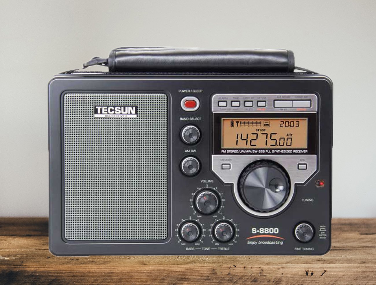 TECSUN Radio Multibanda PL-680 FM/MW/LW/SW SSB 2000 Memorias Y