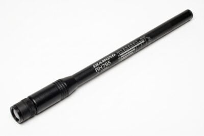 Antena Portátil Telescópica Multibanda Diamond SRH795 70-1000 MHz Conector SMA Macho